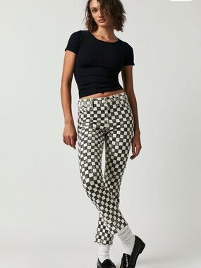 MOTHER The Insider Ankle Fray Checkerboard Jeans Free People Revolve Size 30